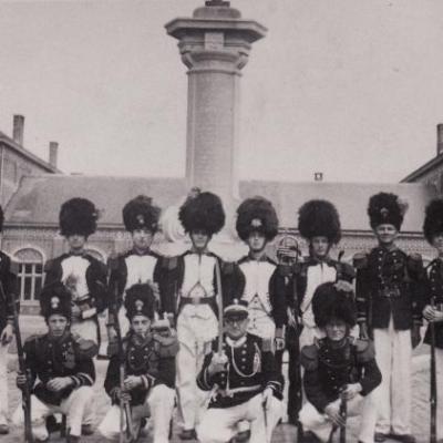 F. Scaillet et ses Grenadiers